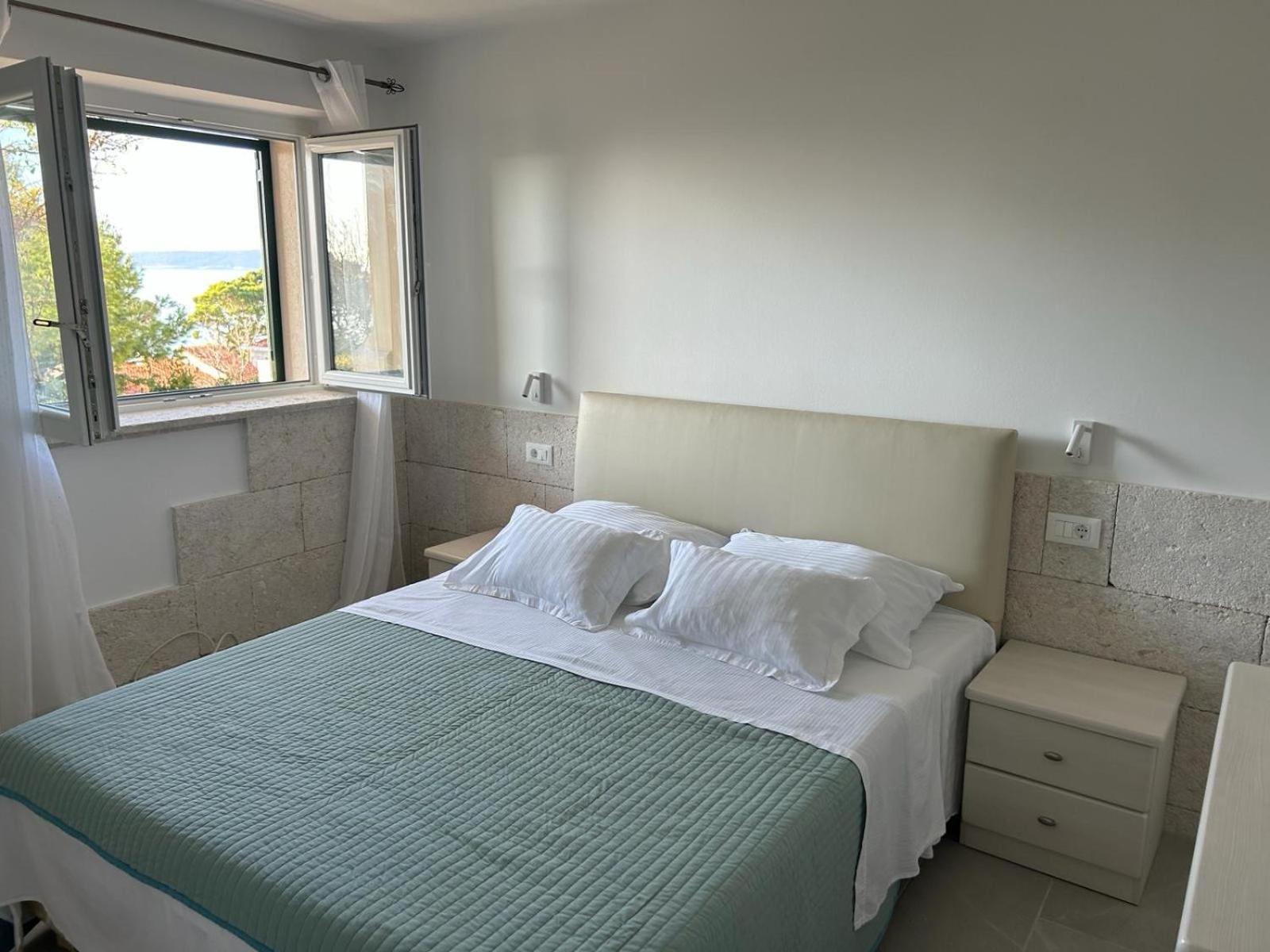 Esperansa Apartment *